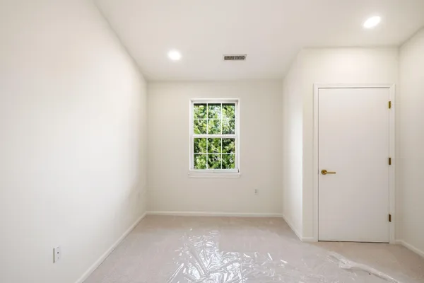 $329,000 | 18520 Emerald Circle, Unit F, Brookfield, WI 53045