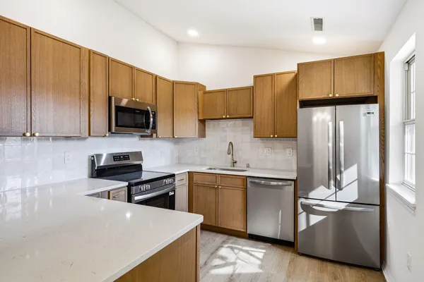 $329,000 | 18520 Emerald Circle, Unit F, Brookfield, WI 53045