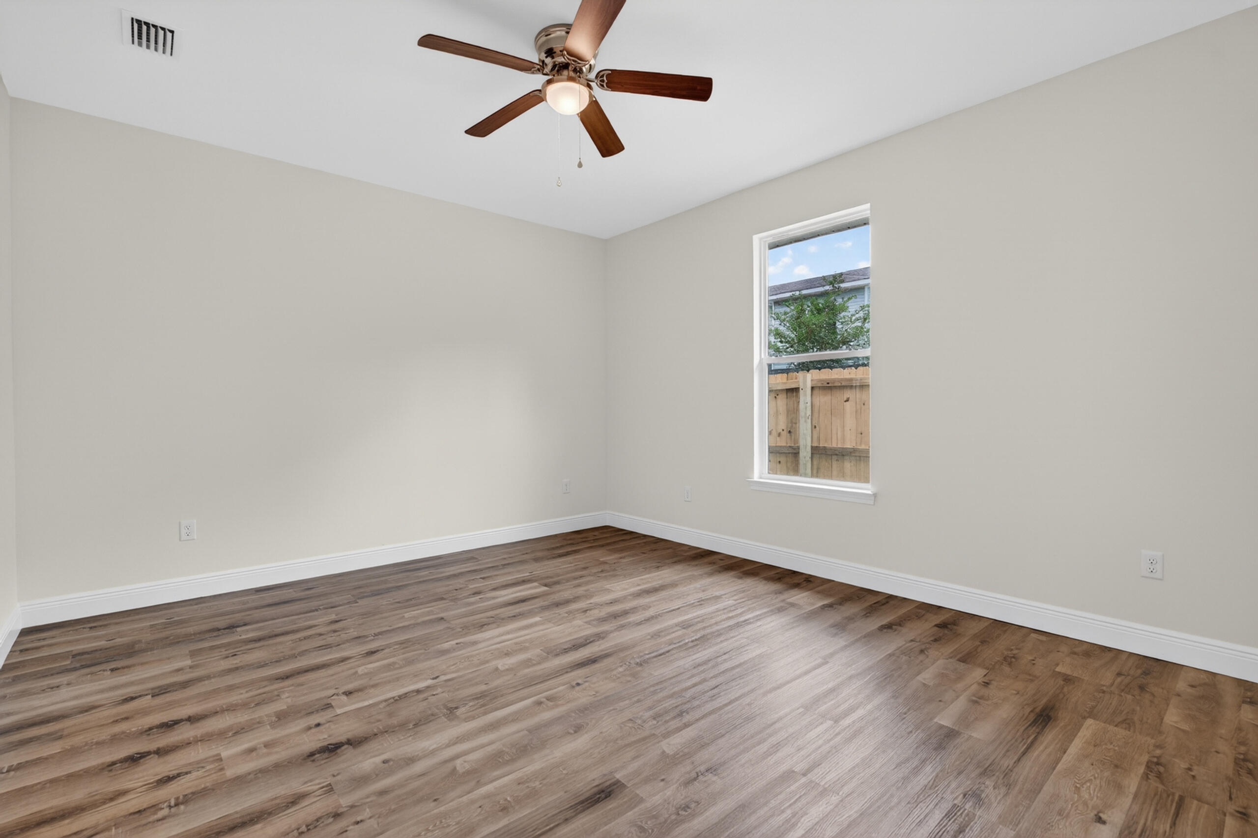 89 Eccles Road Fort Walton Beach, FL 32547 - Photo 28 of 42 026_89a Eccles Road-27