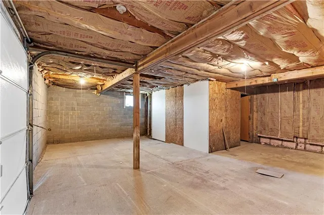 $179,000 | 22125 Westside Drive, Rushville, MO 64484