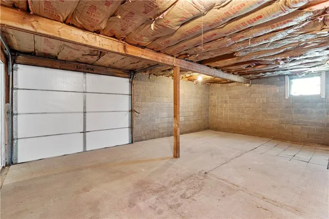 $179,000 | 22125 Westside Drive, Rushville, MO 64484