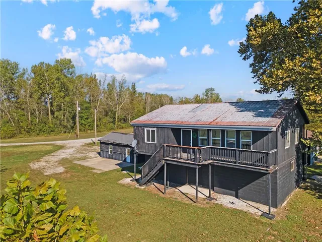 $179,000 | 22125 Westside Drive, Rushville, MO 64484