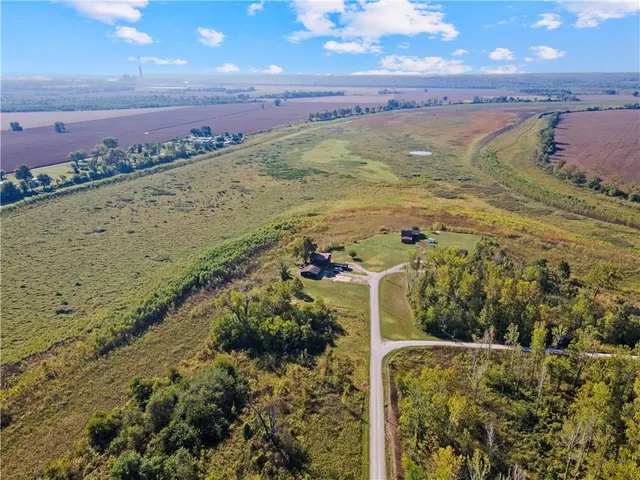 $179,000 | 22125 Westside Drive, Rushville, MO 64484