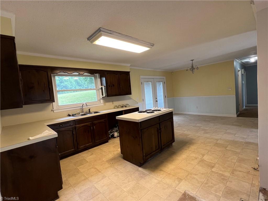 2476 Red Brush Road Mount Airy, NC 27030 - Photo 17 of 29 Gallery Image 17
