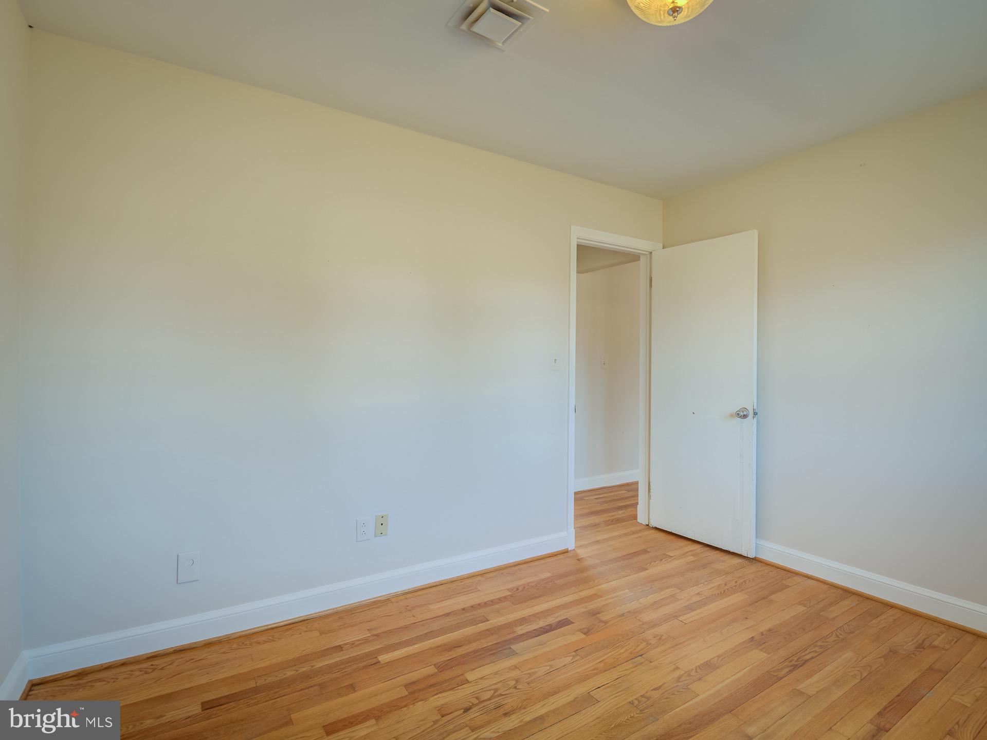 6443 Franconia Road Springfield, VA 22150 - Photo 13 of 45