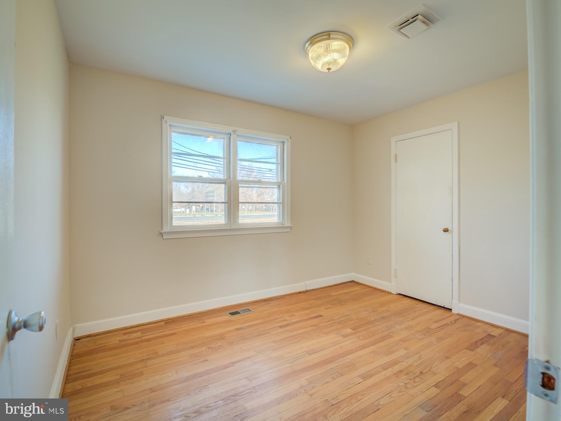 6443 Franconia Road Springfield, VA 22150 - Photo 15 of 45