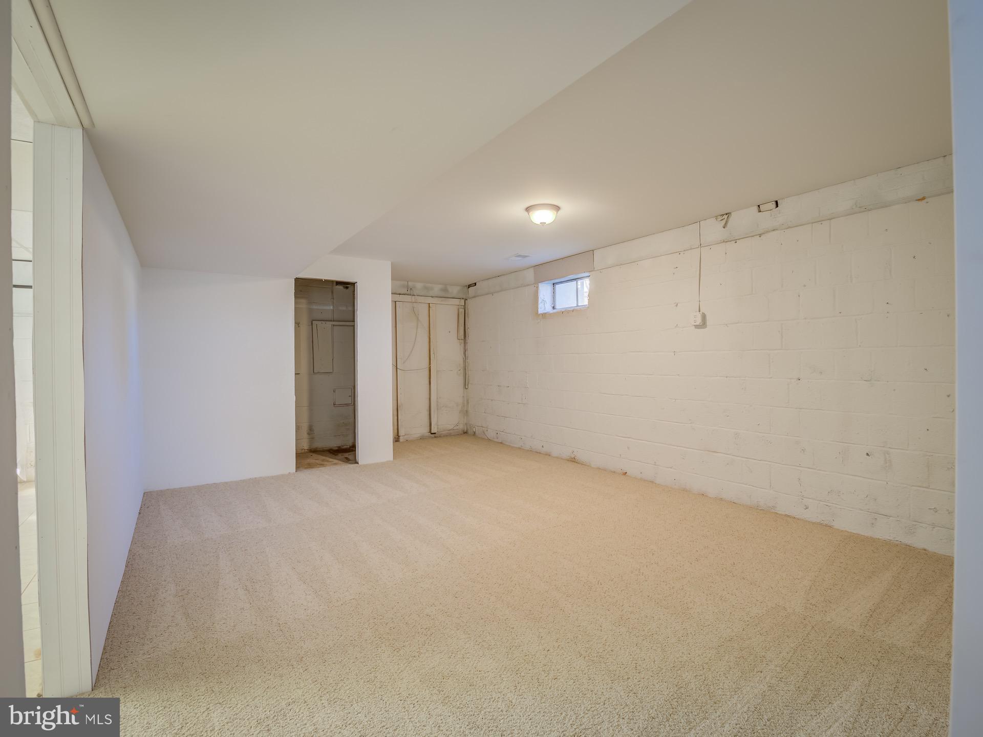 6443 Franconia Road Springfield, VA 22150 - Photo 33 of 45