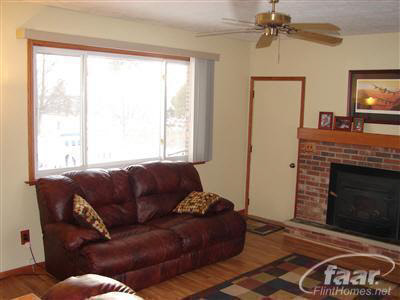 9297 Green Road Goodrich, MI 48438 - Photo 14 of 34 20226017-13.JPG