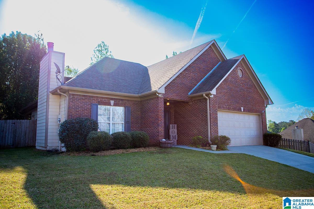 232 Bedford Lane Calera, AL 35040 - Photo 2 of 48