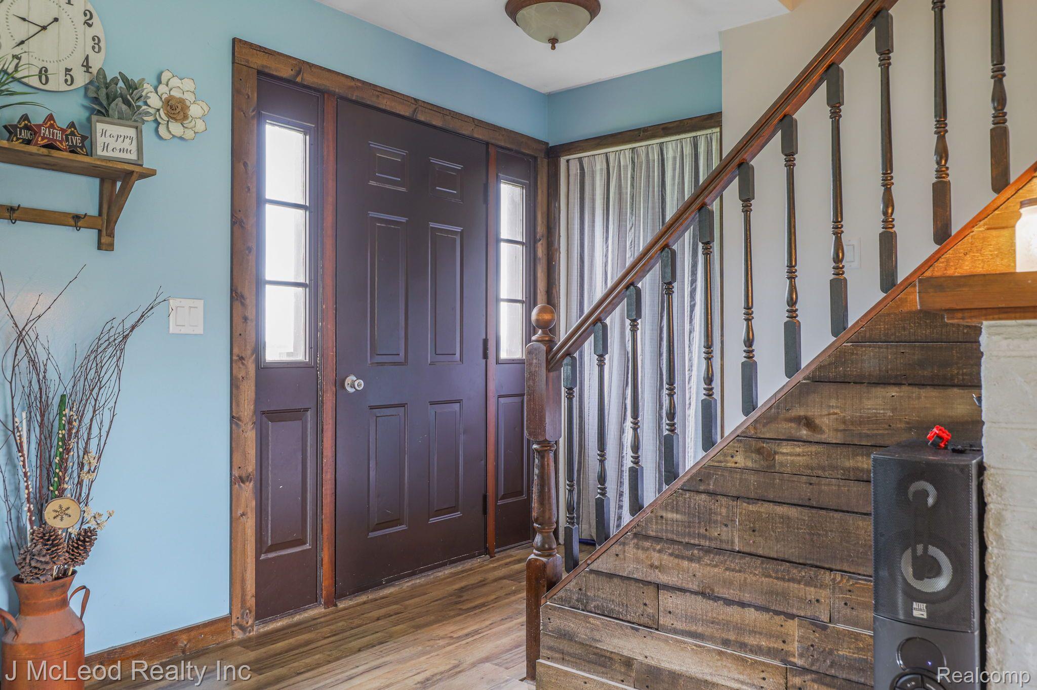 6388 Millington Road Millington, MI 48746 - Photo 7 of 59 Gallery Image 7
