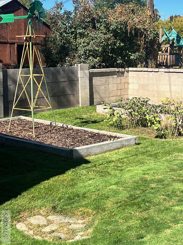 285 East Elm Street Shelley, ID 83274 - Photo 20 of 25