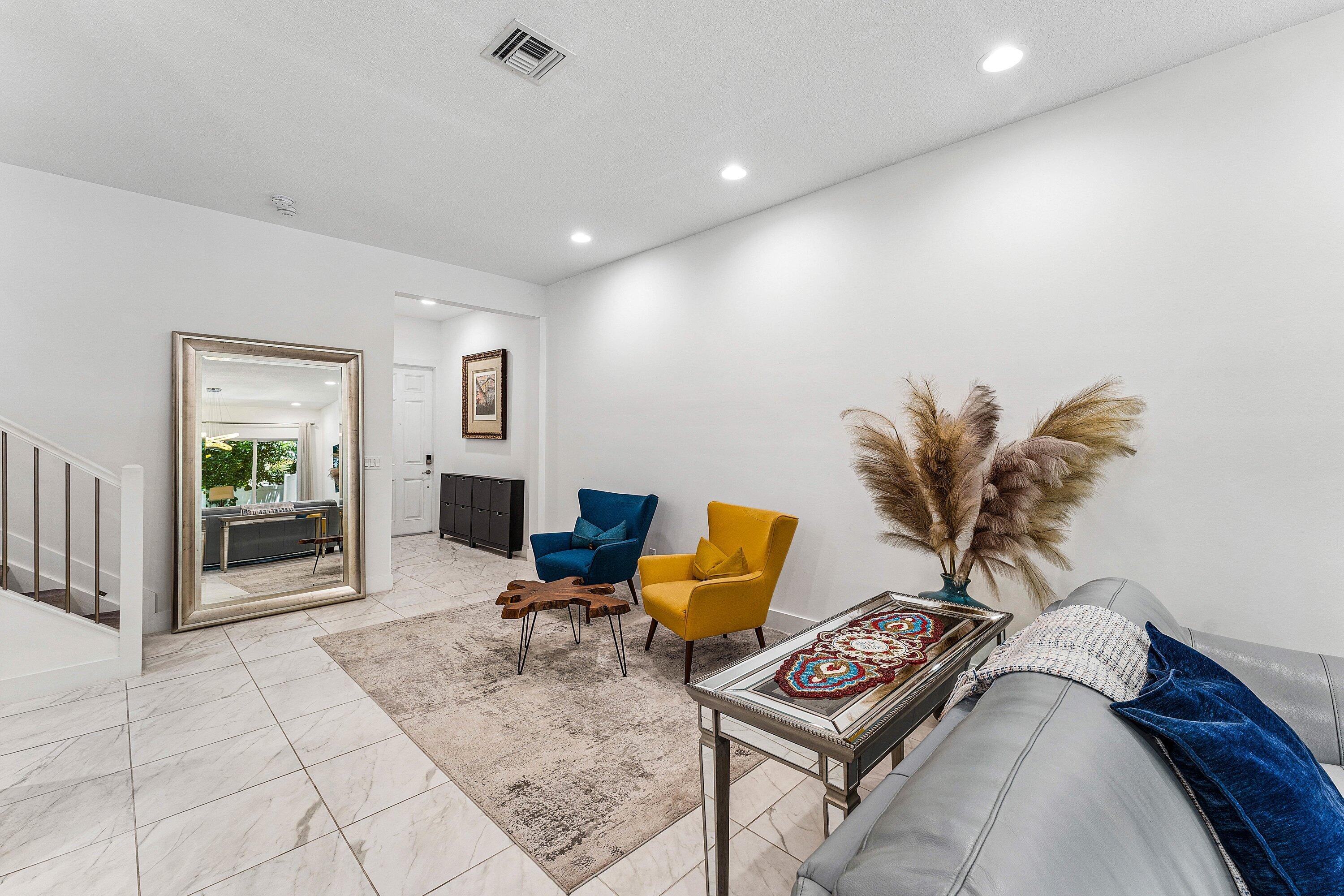 4821 Pointe Midtown Road Palm Beach Gardens, FL 33418 - Photo 10 of 34 Bonus Sitting Area