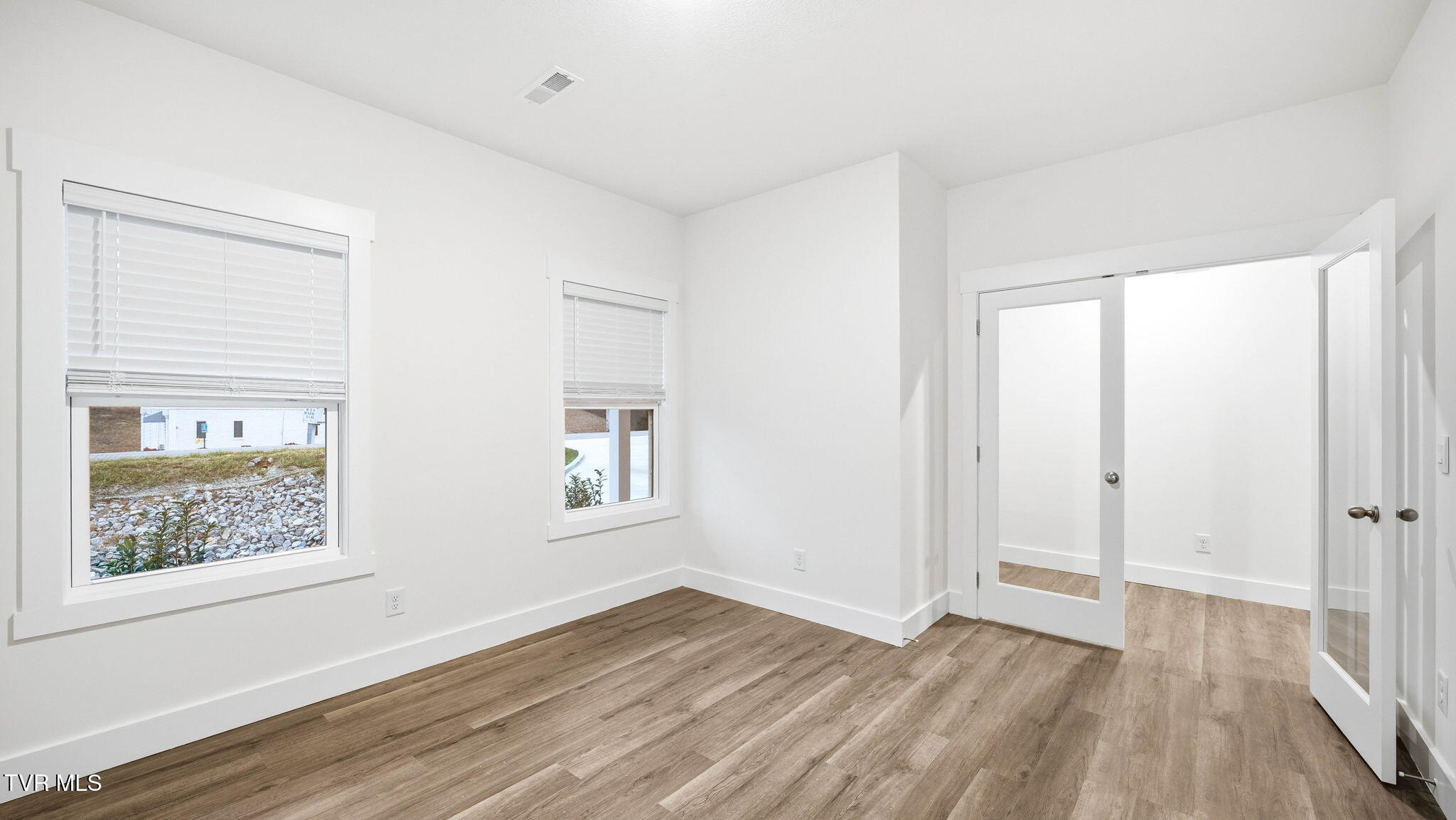 439 Rock Springs Road Kingsport, TN 37663 - Photo 15 of 39 5-web-or-mls-439 Rock Springs-13