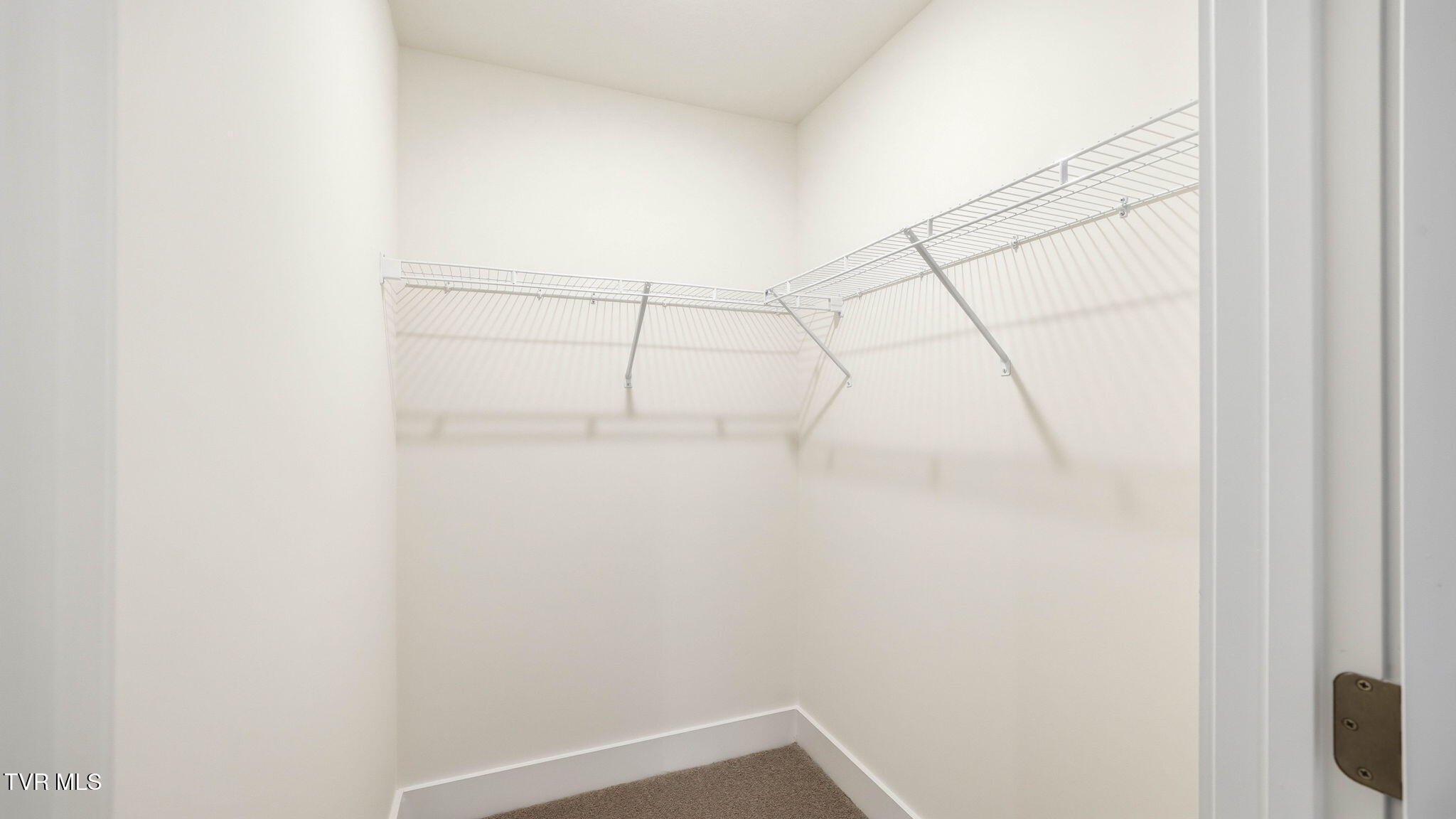 439 Rock Springs Road Kingsport, TN 37663 - Photo 24 of 39 15-web-or-mls-439 Rock Springs-22