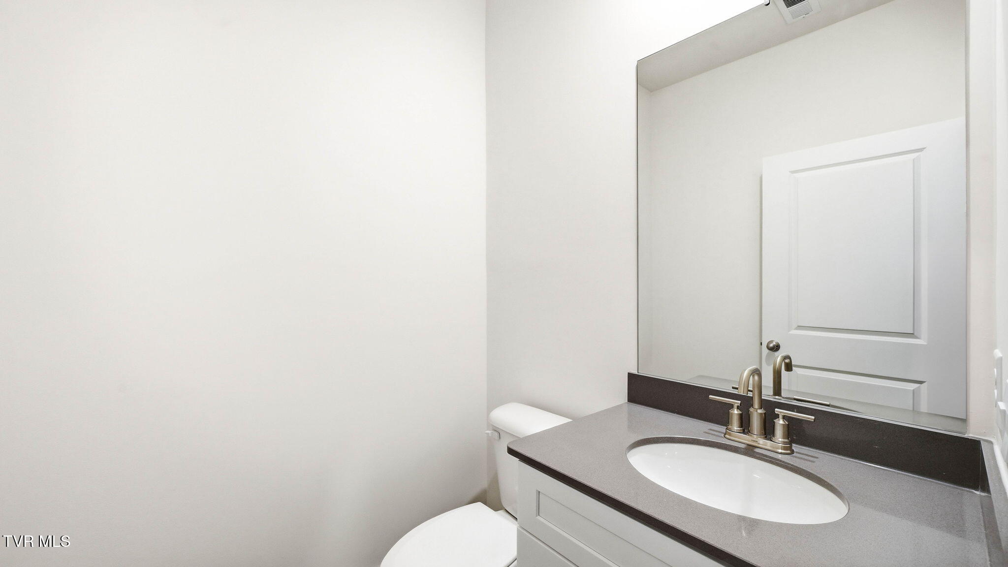 439 Rock Springs Road Kingsport, TN 37663 - Photo 26 of 39 17-web-or-mls-439 Rock Springs-24