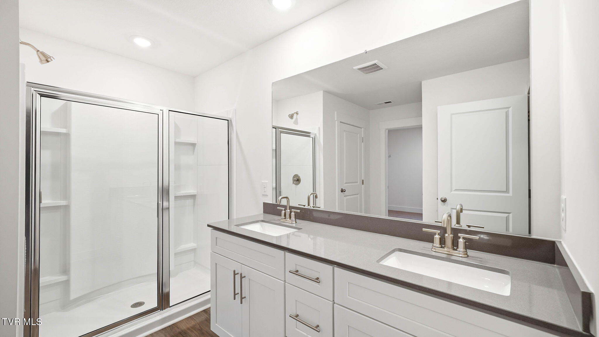 439 Rock Springs Road Kingsport, TN 37663 - Photo 32 of 39 24-web-or-mls-439 Rock Springs-30