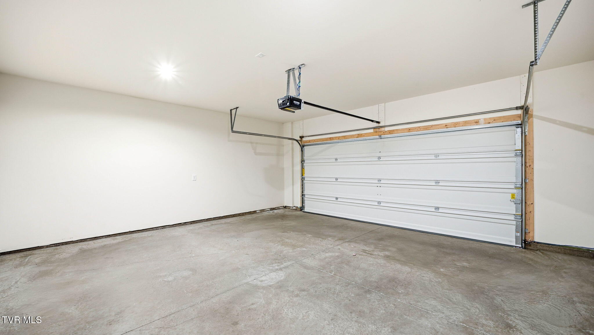 439 Rock Springs Road Kingsport, TN 37663 - Photo 36 of 39 30-web-or-mls-439 Rock Springs-36