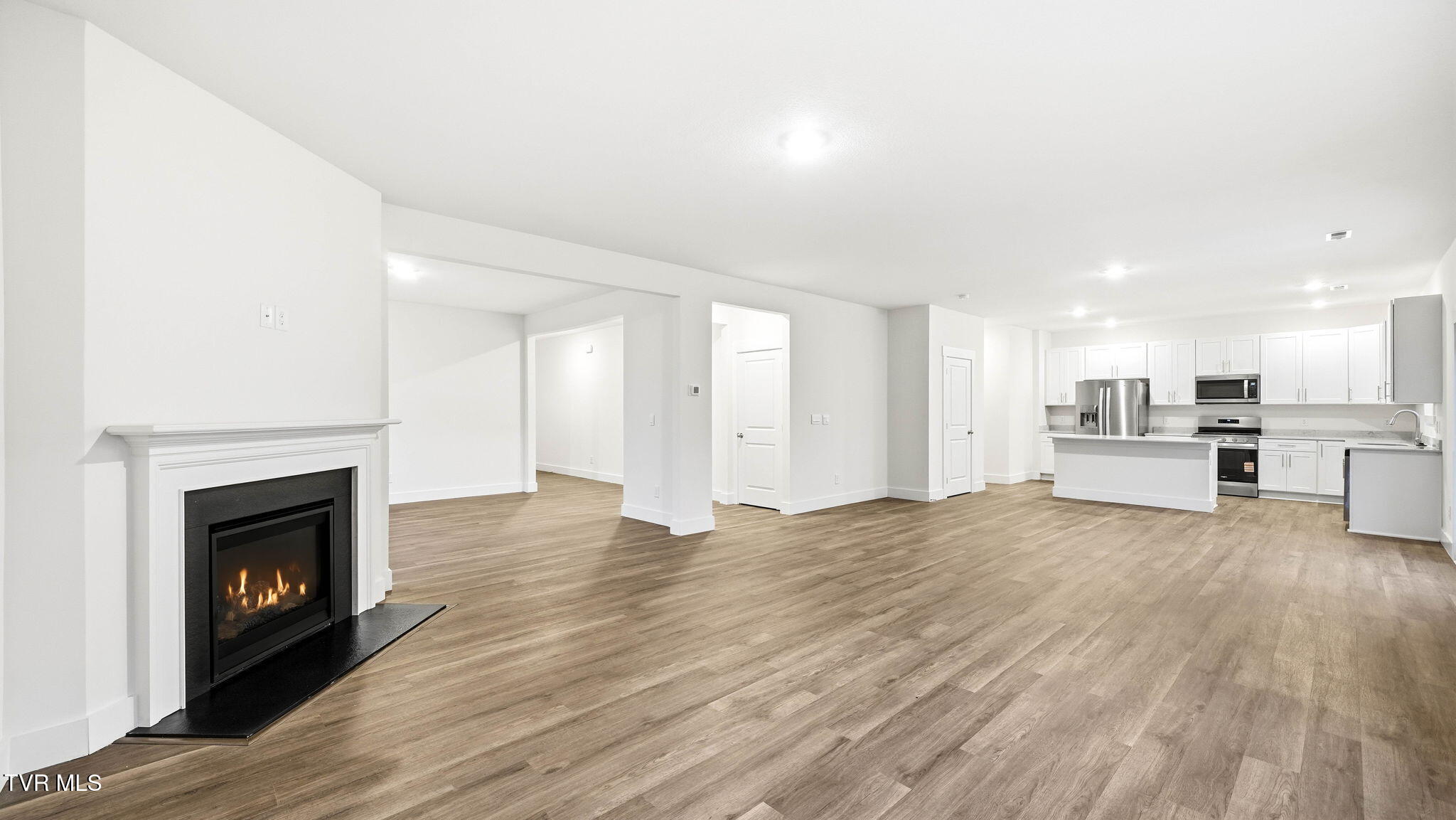 439 Rock Springs Road Kingsport, TN 37663 - Photo 6 of 39 36-web-or-mls-439 Rock Springs-7