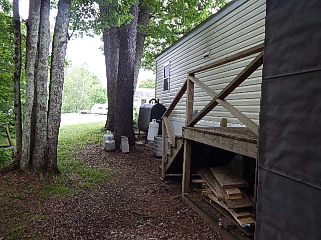 72 Depot Road Epping, NH 03042 - Photo 3 of 12