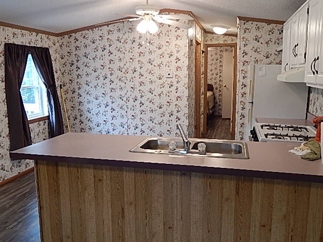 72 Depot Road Epping, NH 03042 - Photo 9 of 12