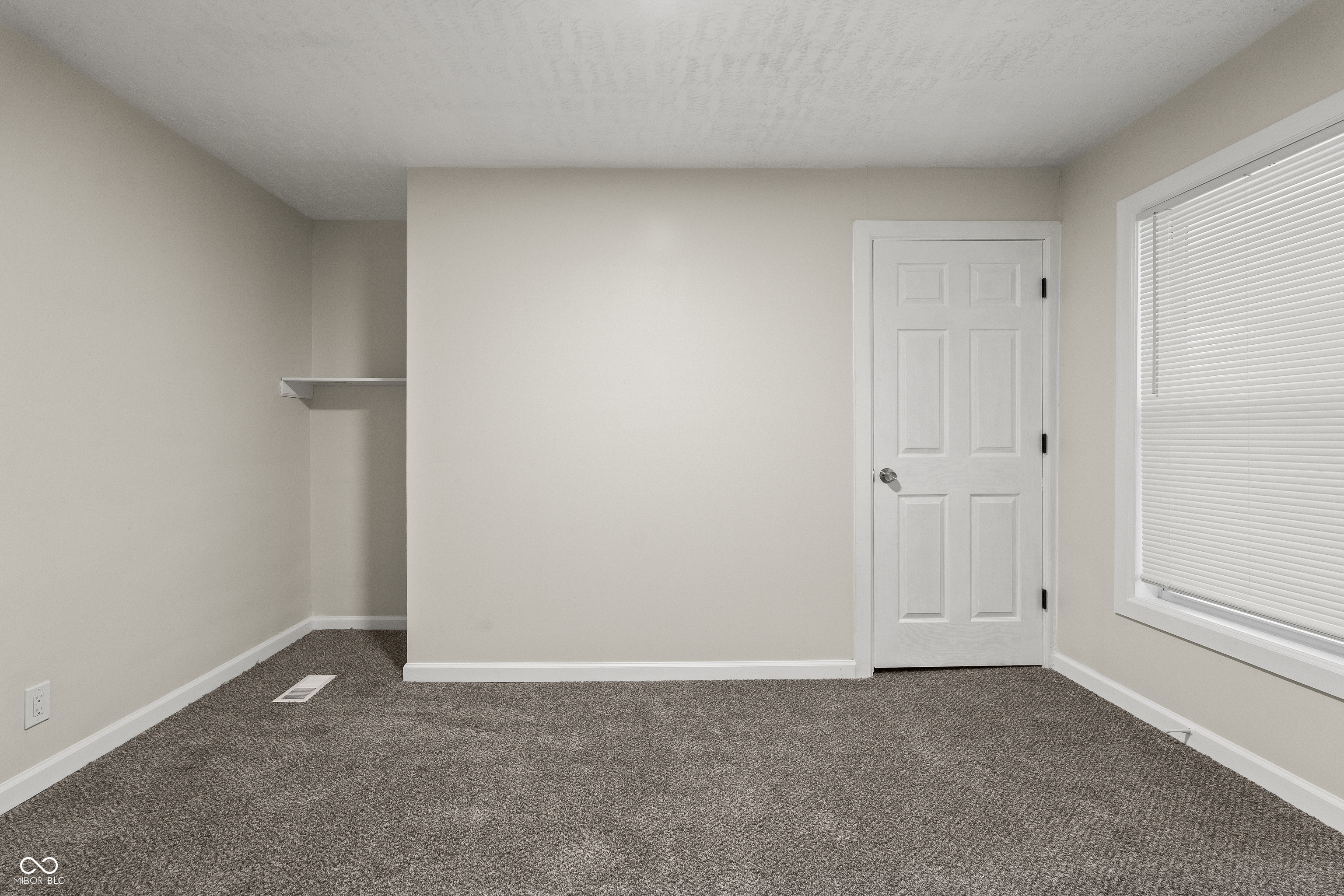 1260 Hiatt Street Indianapolis, IN 46221 - Photo 15 of 29