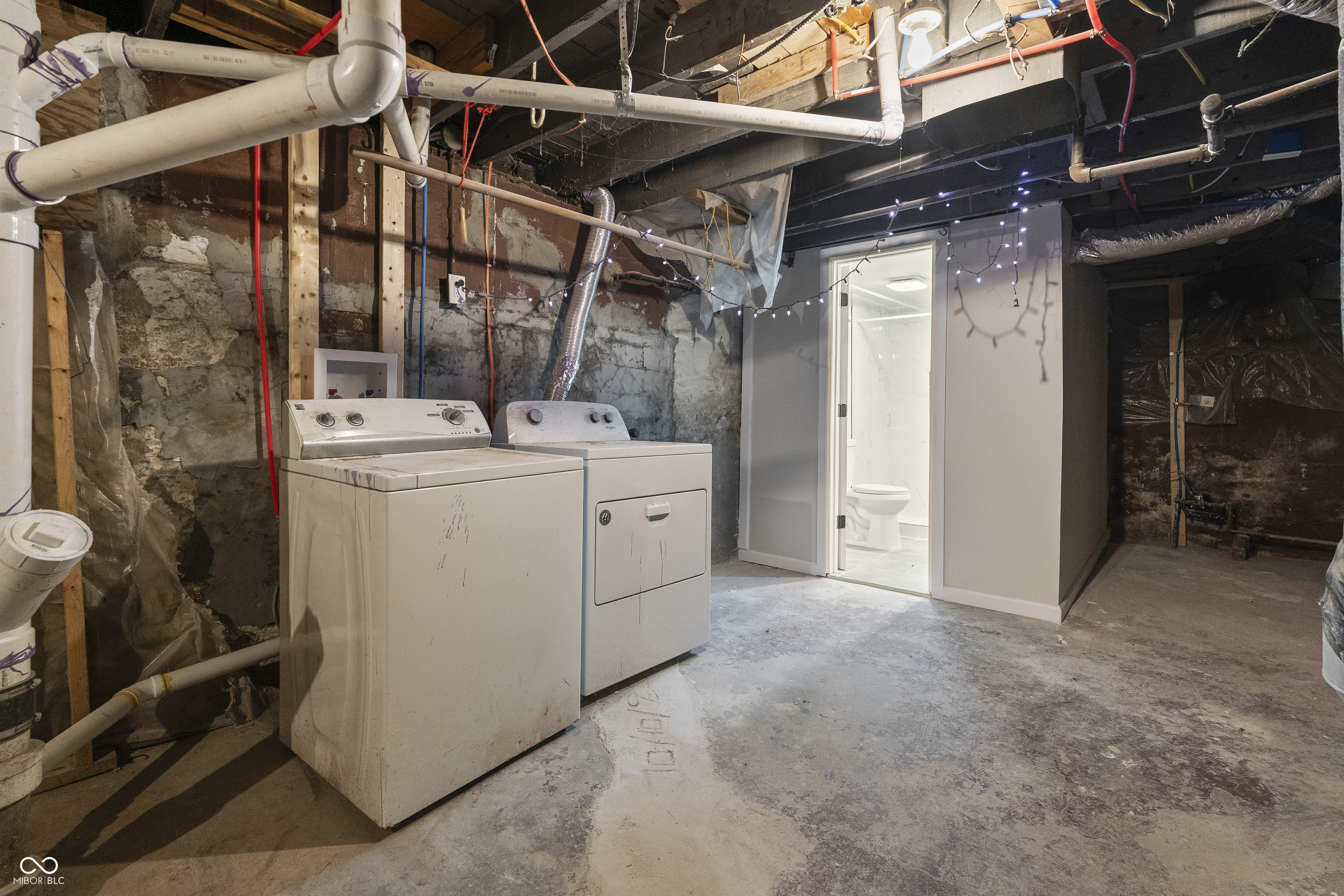 1260 Hiatt Street Indianapolis, IN 46221 - Photo 25 of 29