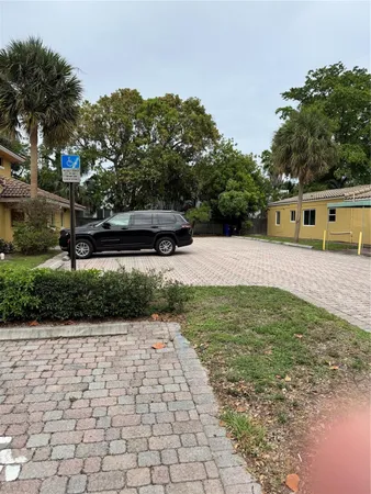 $1,899,000 | 1852 Southeast 1st Avenue, Fort Lauderdale, FL 33316