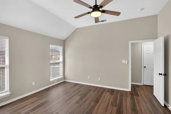 $2,500 | 402 Taos Court East, Aledo, TX 76008