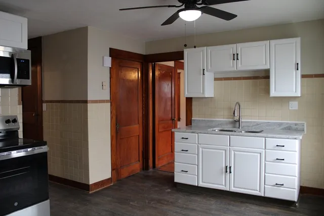 $289,900 | 32 Kent Road, Springfield, MA 01129