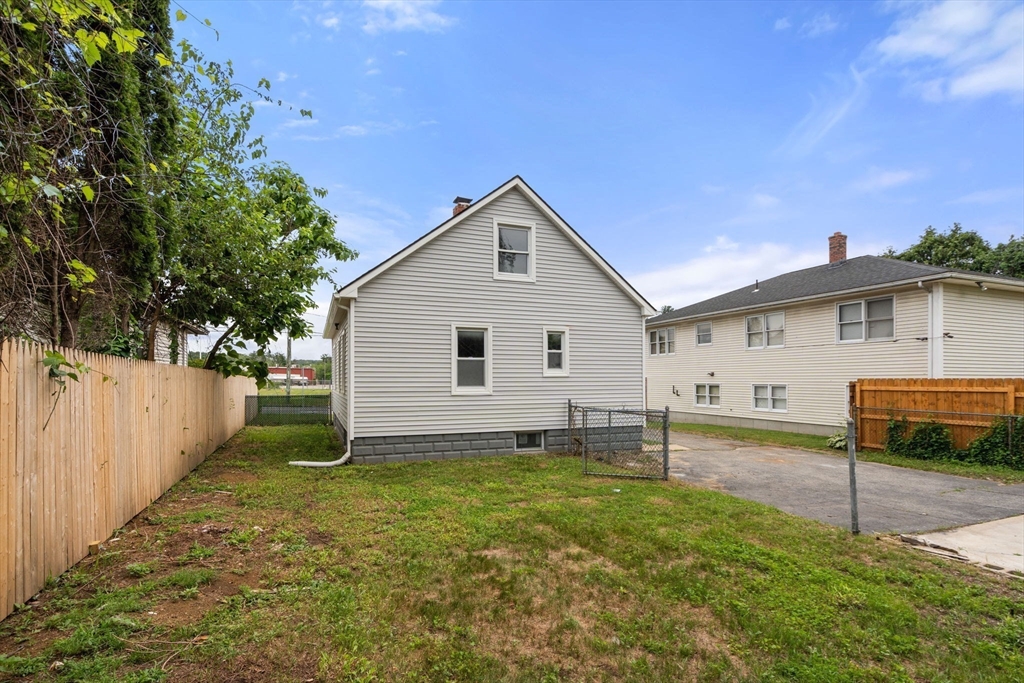 32 Kent Road Springfield, MA 01129 - Photo 29 of 30 a view of a house with a yard