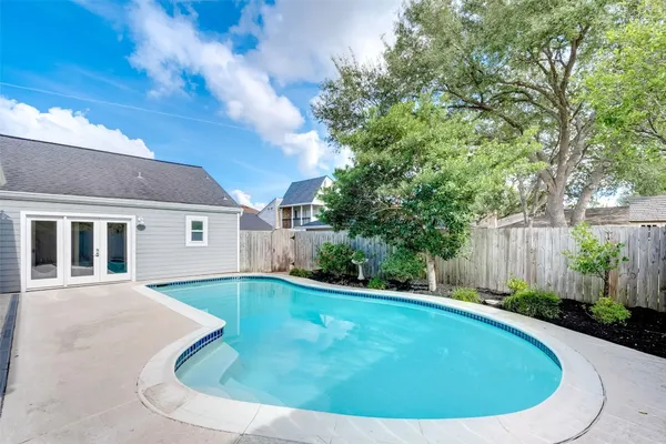 $3,500 | 1107 Stoney Hill Drive, Houston, TX 77077