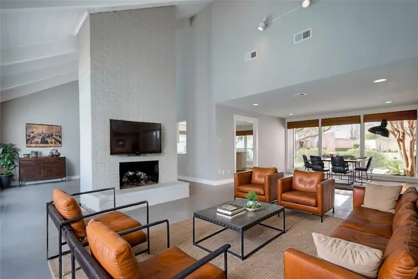 $3,500 | 1107 Stoney Hill Drive, Houston, TX 77077