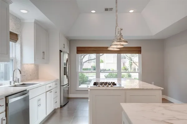 $3,500 | 1107 Stoney Hill Drive, Houston, TX 77077