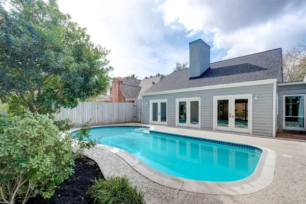 $3,500 | 1107 Stoney Hill Drive, Houston, TX 77077