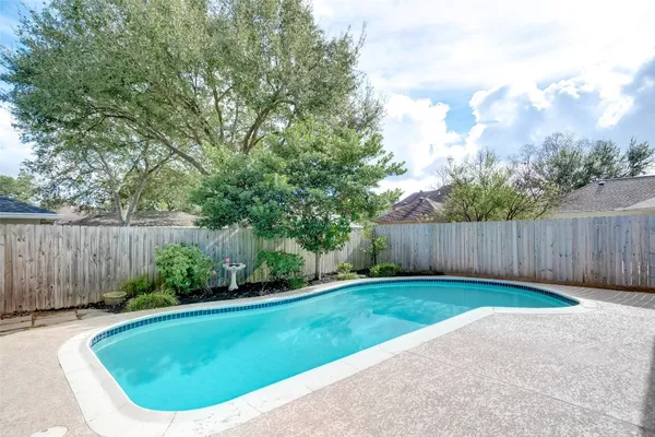 $3,500 | 1107 Stoney Hill Drive, Houston, TX 77077
