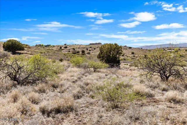 $1,458,000 | 12220 South Caballo Terrace, Mayer, AZ 86333