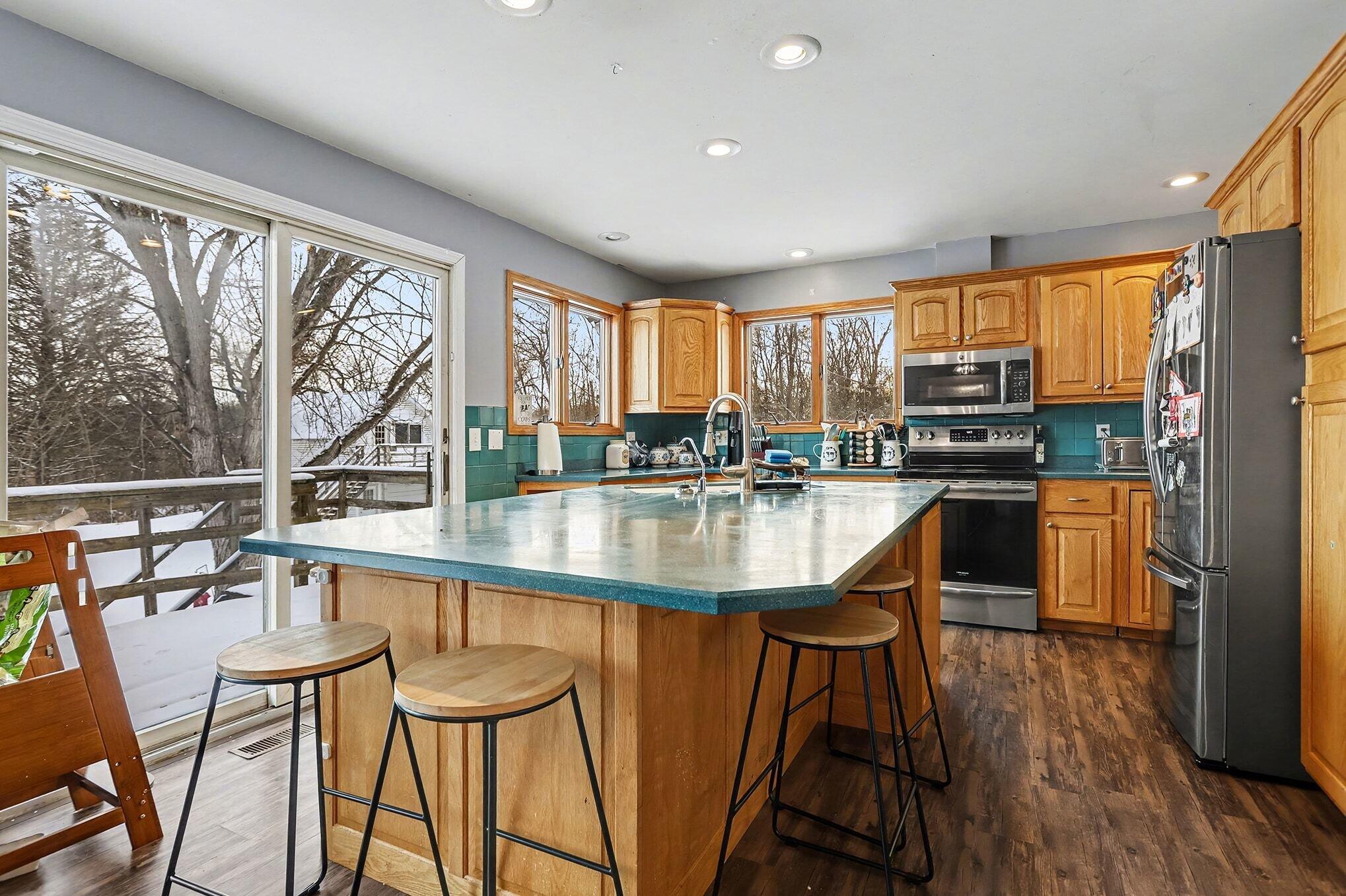 68361 Crooked Creek Road White Pigeon, MI 49099 - Photo 5 of 26 005_file_3692