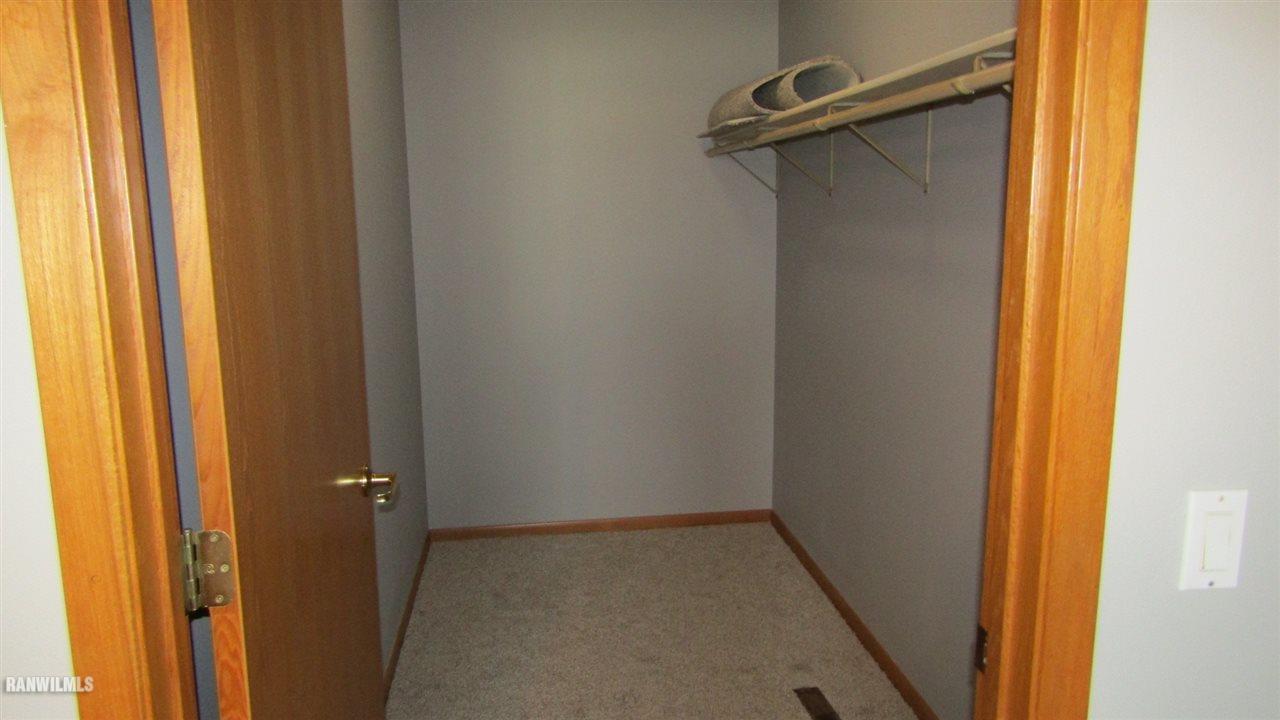 514 Calvert Avenue Chadwick, IL 61014 - Photo 14 of 19 Gallery Image 14
