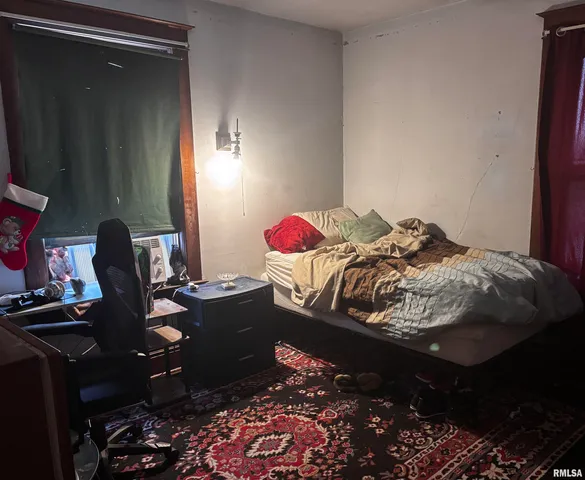 $52,000 | 144 Sumner Street, Galesburg, IL 61401