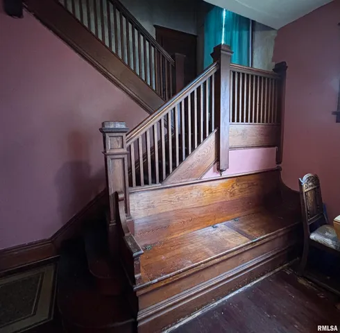 $52,000 | 144 Sumner Street, Galesburg, IL 61401