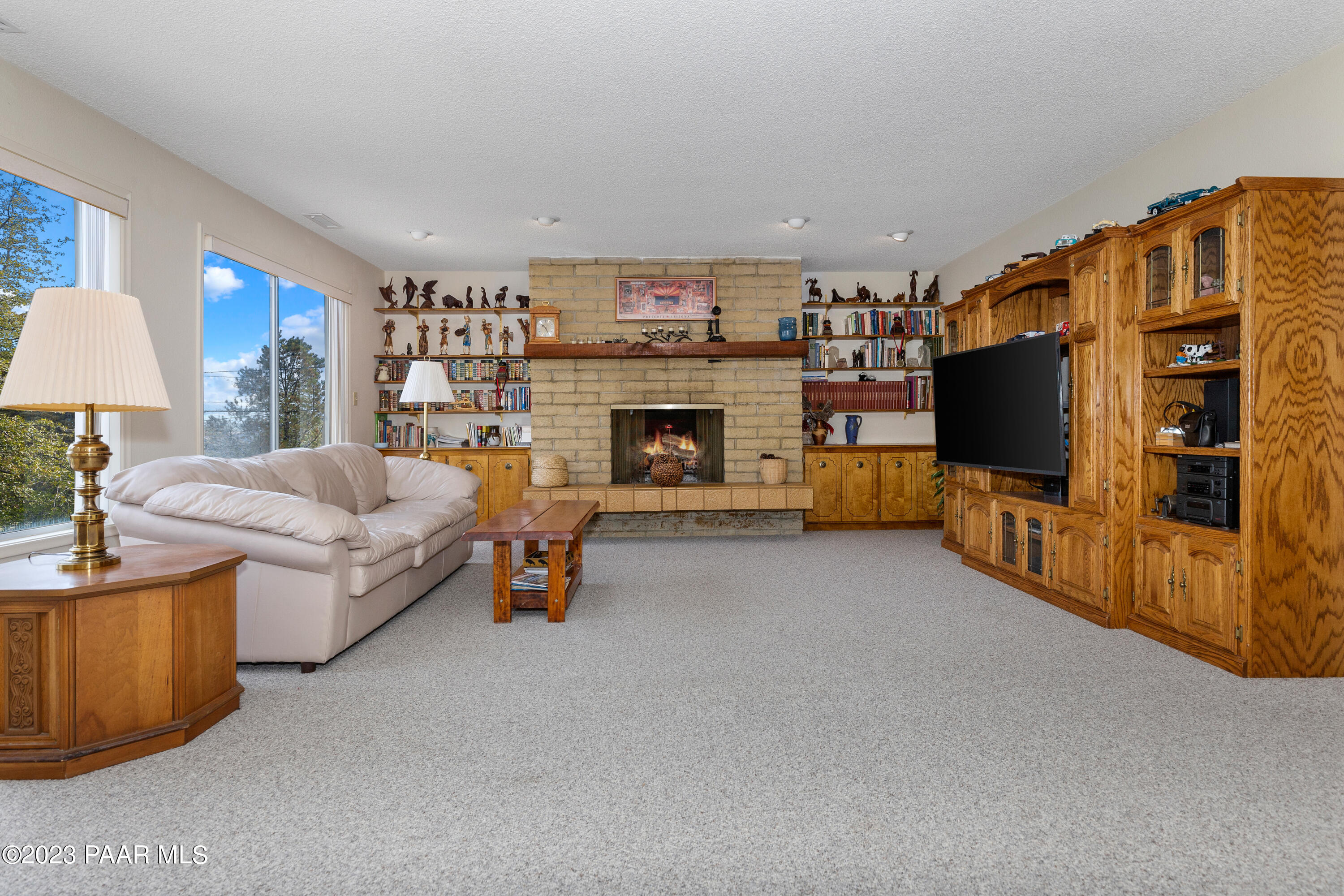 2095 Forest Hills Road Prescott, AZ 86303 - Photo 8 of 24 009_Living Room