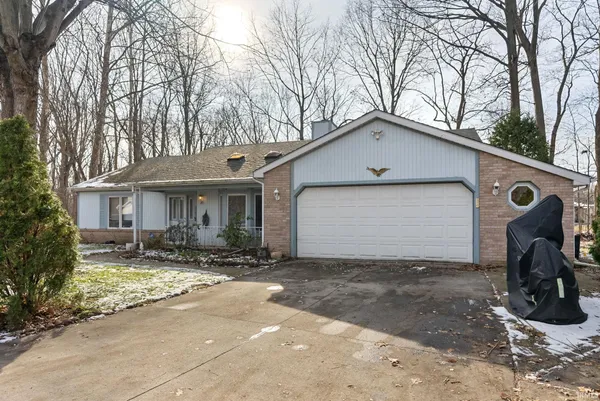 $274,900 | 9902 Spur Creek Court, Fort Wayne, IN 46825