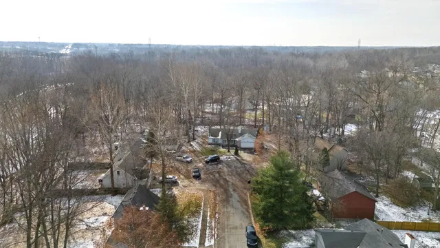 $274,900 | 9902 Spur Creek Court, Fort Wayne, IN 46825