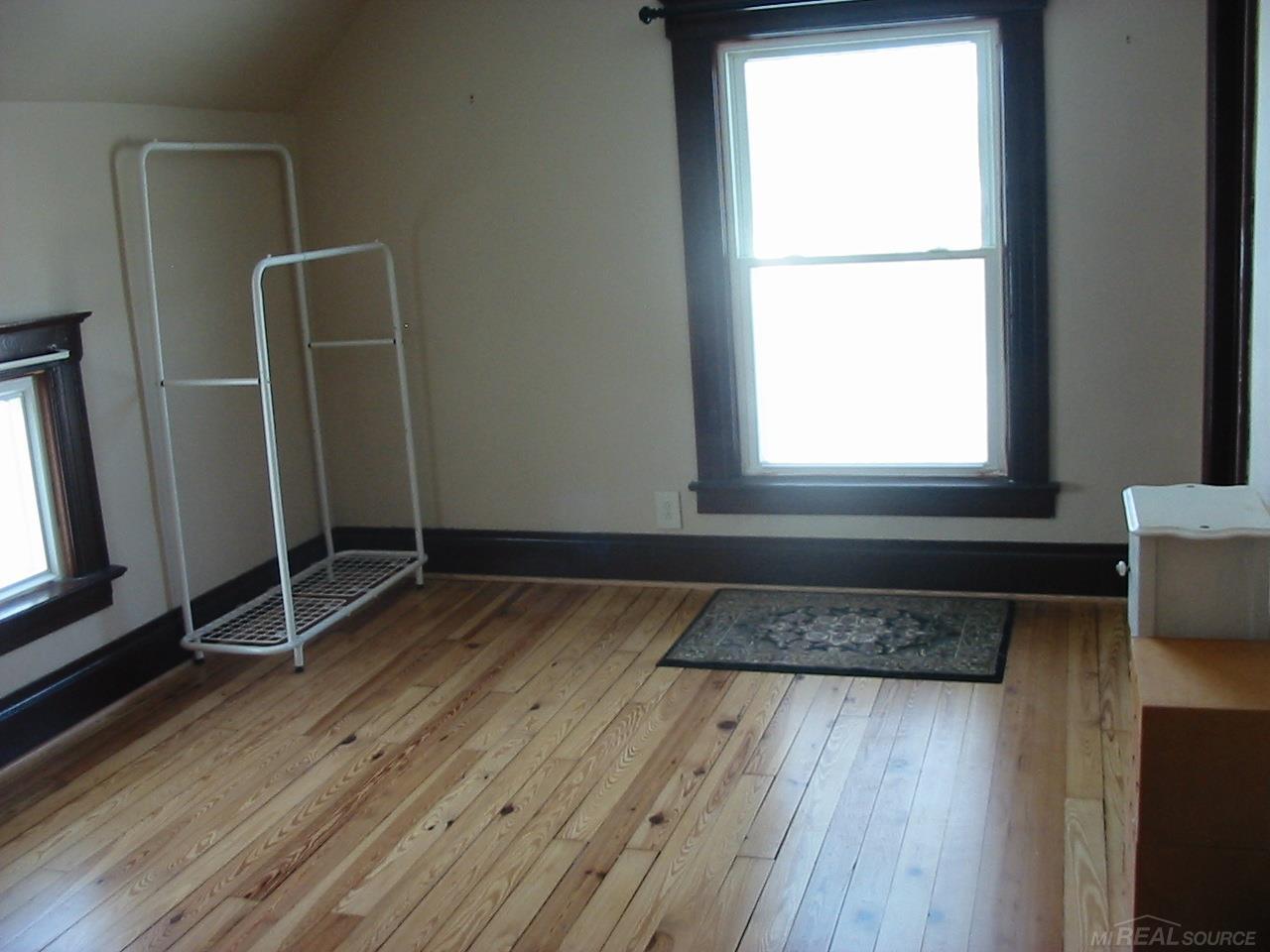 304 West Mill Street Capac, MI 48014 - Photo 12 of 16
