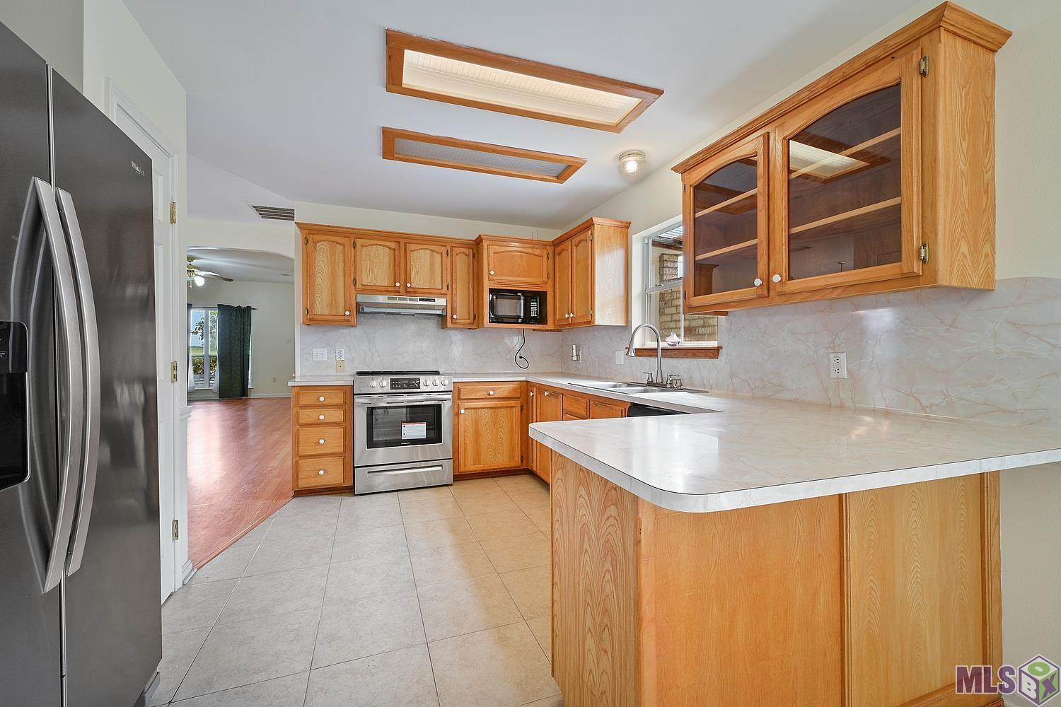 3725 Brightside Drive Baton Rouge, LA 70820 - Photo 3 of 8 Gallery Image 3