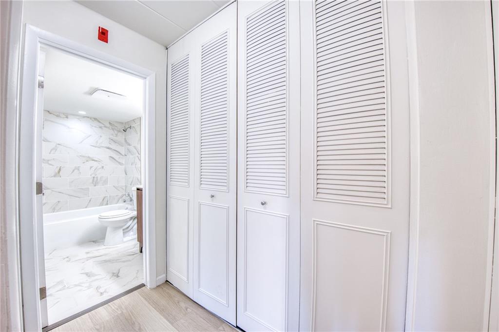 5 Bayard Road, Unit 514 Pittsburgh, PA 15213 - Photo 18 of 26 Gallery Image 18