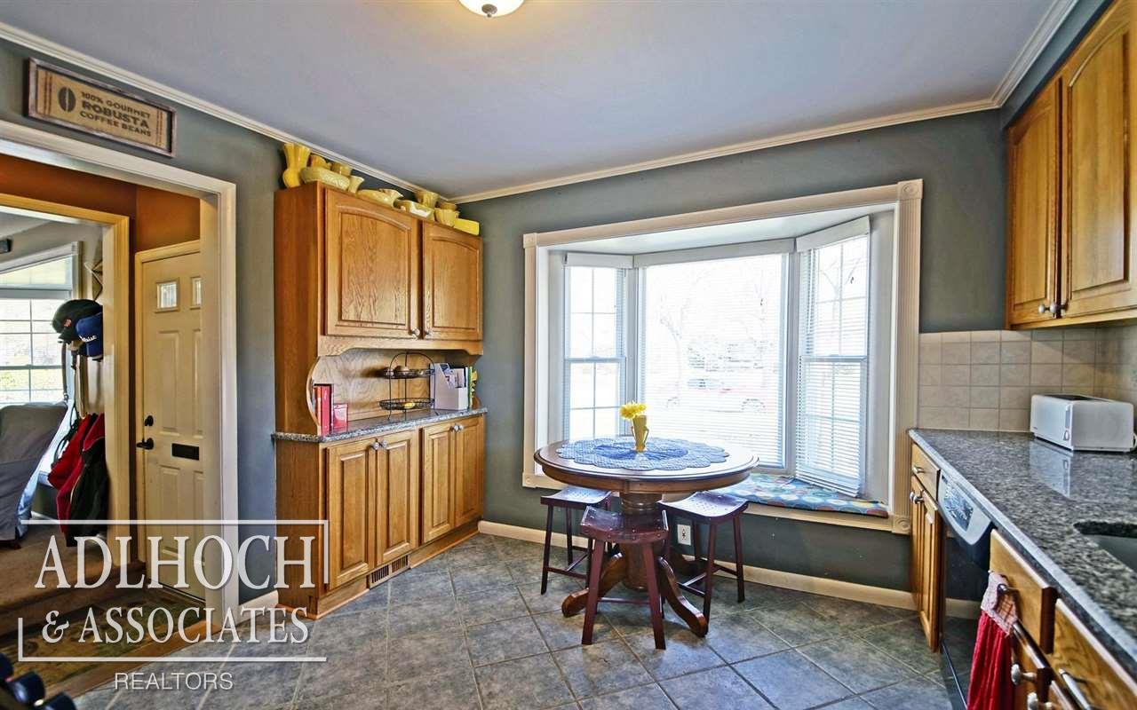 307 Ridgemont Road Grosse Pointe Farms, MI 48236 - Photo 7 of 25