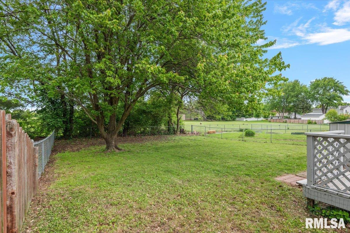 3329 Rawlings Drive Springfield, IL 62704 - Photo 20 of 24