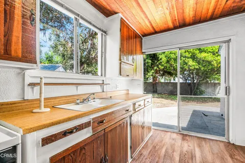 $995,000 | 861 Monterey Road, Glendale, CA 91206