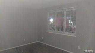 37650 Walnut Street Romulus, MI 48174 - Photo 7 of 15
